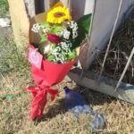 Martina Carbonaro, un mazzo di fiori sul luogo dell’omicidio