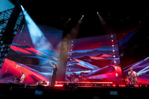 imagine dragons il pop rock ottimista della band usa conquista milano da Lapresse.it imagine dragons il pop rock ottimista della band usa conquista milano