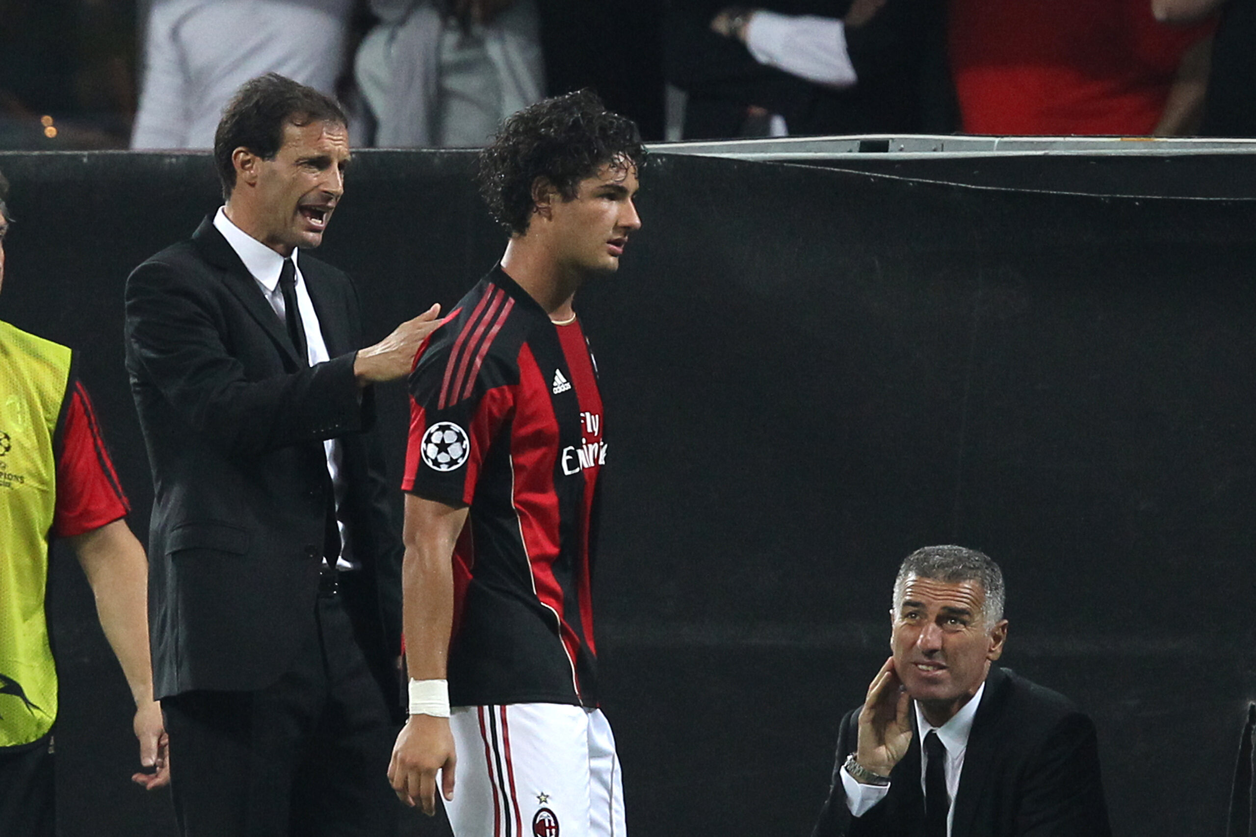 Milan su Massimiliano Allegri, i social impazziscono