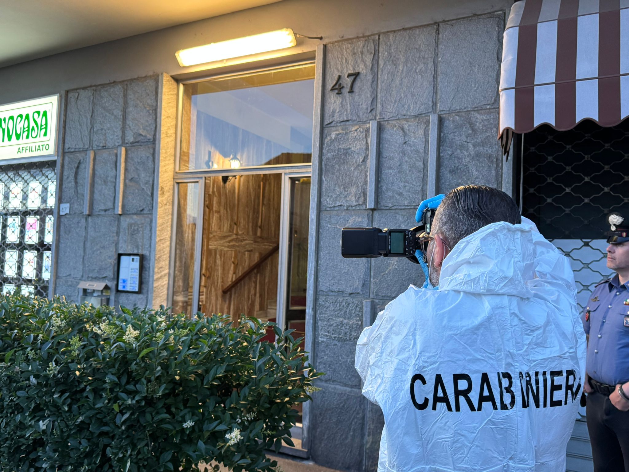 Torino, 61enne uccisa a coltellate dal marito a Grugliasco