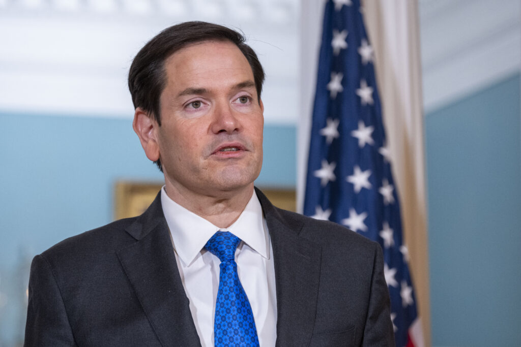 Usa, Rubio: “Revocheremo i visti degli studenti cinesi” Usa, Rubio: “Revocheremo i visti degli studenti cinesi”