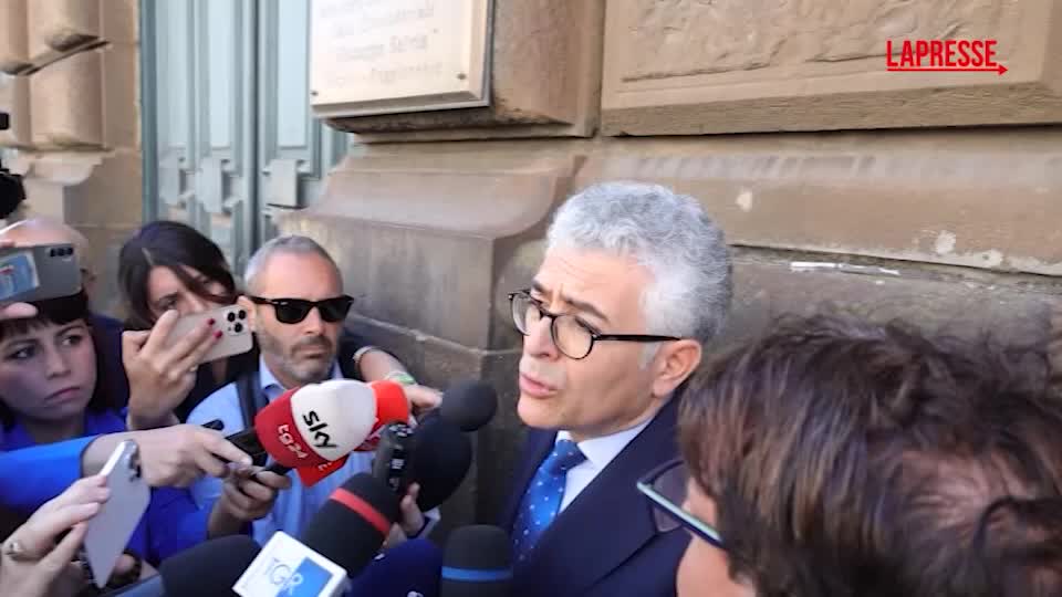 Omicidio Martina Carbonaro, l’avvocato di Alessio Tucci: “Lui è molto provato” Omicidio Martina Carbonaro, l’avvocato di Alessio Tucci: “Lui è molto provato”