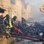 Firenze, esplode casa cantoniera vicino a ferrovia a Empoli: un ferito