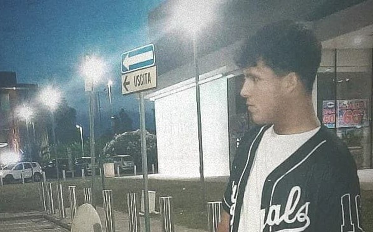 Martina Carbonaro uccisa, il padre di Tucci: “Chiedo perdono al posto suo”