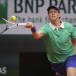 Roland Garros 2025, Sinner agli ottavi: Lehecka sconfitto in tre set