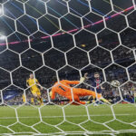 Il gol del 4-0 di Kvaratskhelia nella finale di Champions League tra Paris Saint-Germain e Inter