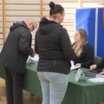 Polonia, urne aperte: al via il ballottaggio per le presidenziali