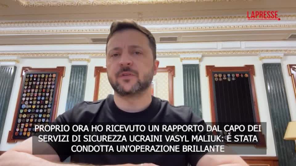 Ucraina, Zelensky: “Fatto operazione brillante in territorio russo” Ucraina, Zelensky: “Fatto operazione brillante in territorio russo”
