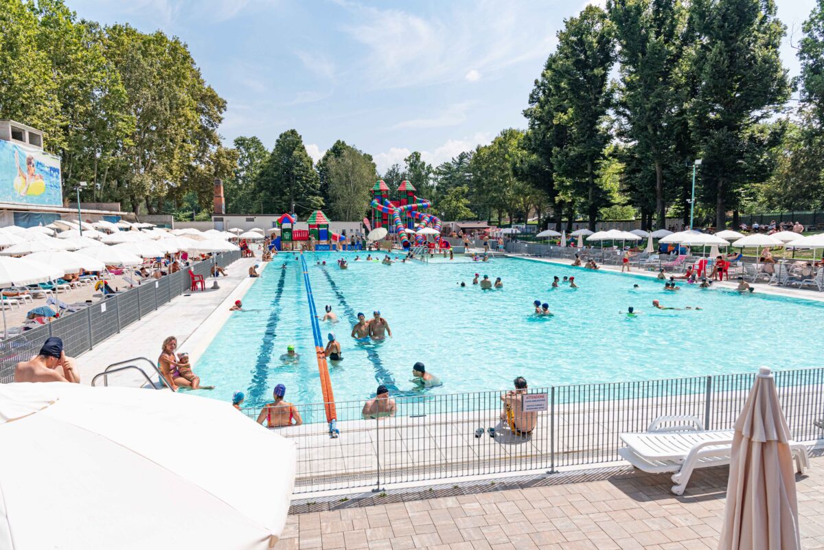 Roma, 5 bimbi intossicati da cloro in piscina: uno è grave