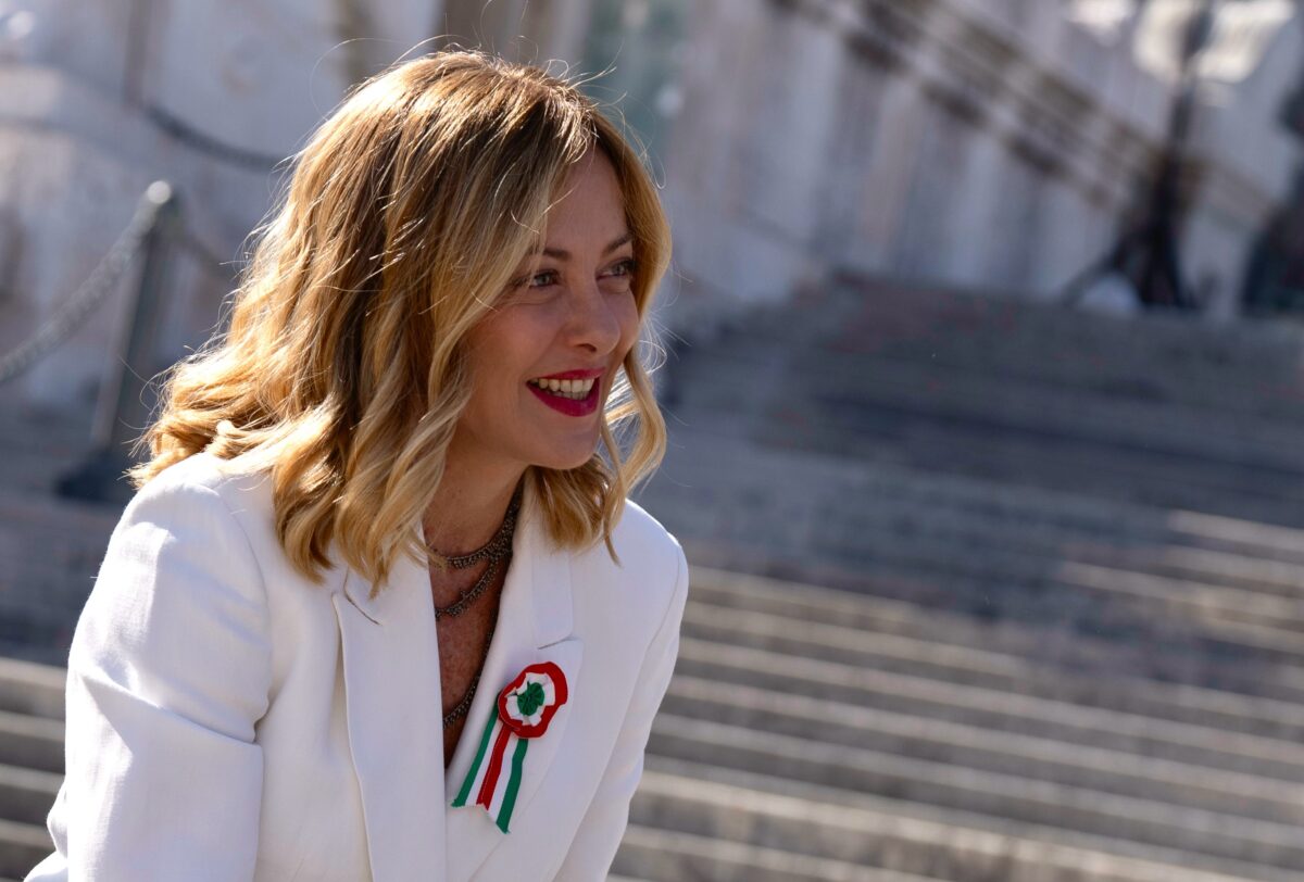 Pensioni, Meloni all’Inps: “Sfida per comunicare con le nuove generazioni”