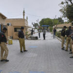 Terremoto Pakistan, 100 detenuti evasi a Karachi e un morto
