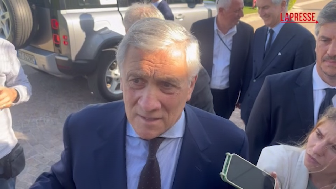 Governo, Tajani: “Leoni su Vannacci? Giovani Lega mi hanno detto di peggio”
