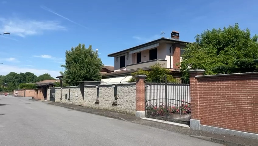 Delitto Garlasco, 10 piste alternative a Stasi su omicidio Chiara Poggi