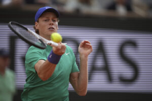 Jannik Sinner vs Novak Djokovic - Open di Francia di tennis