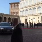 Vaticano, l’arrivo di Mattarella per l’incontro ufficiale con Papa Leone XIV
