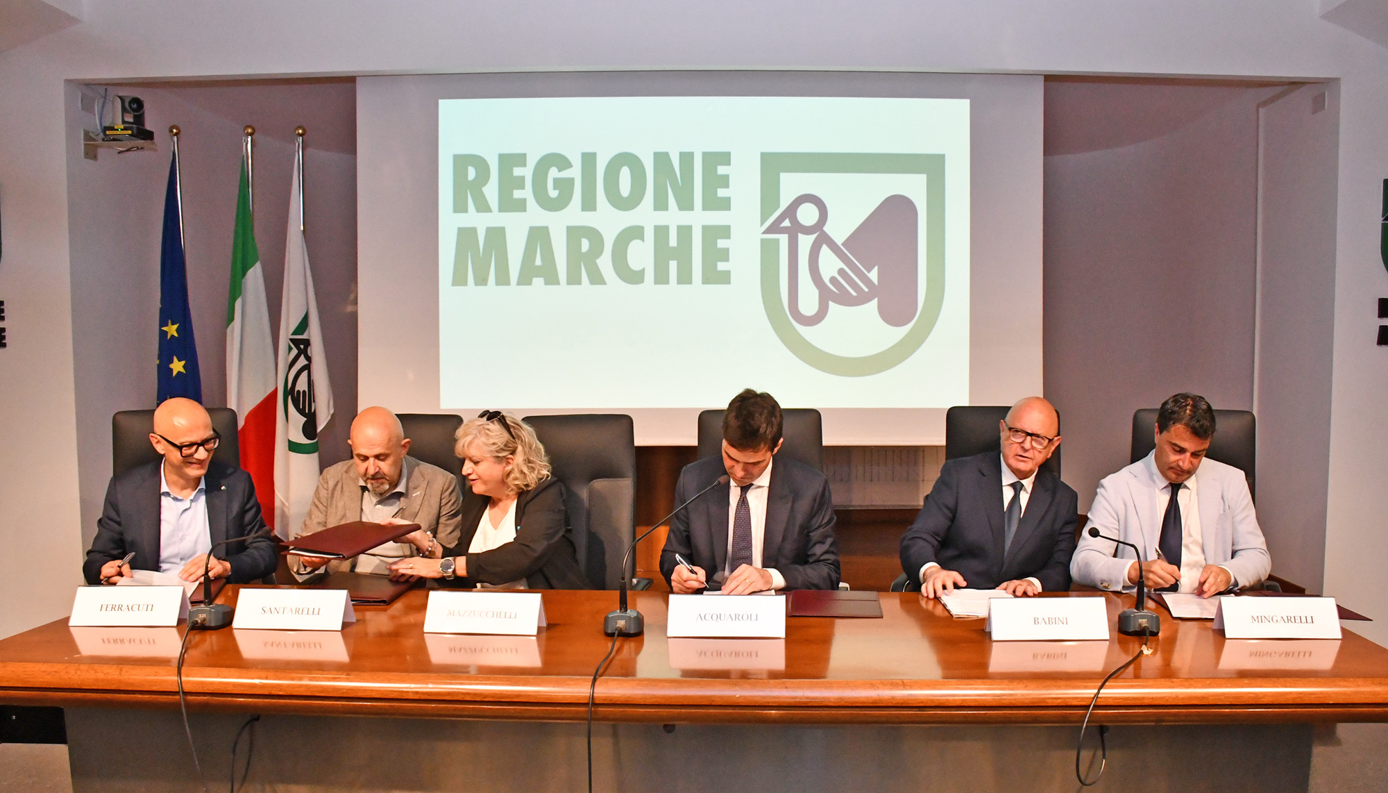 Alluvione Marche, 800 mila euro da Confindustria e sindacati Alluvione Marche, 800 mila euro da Confindustria e sindacati