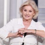 Tv, Gabriella Farinon: “Negli anni ’70 fui aggredita da un uomo in ascensore”