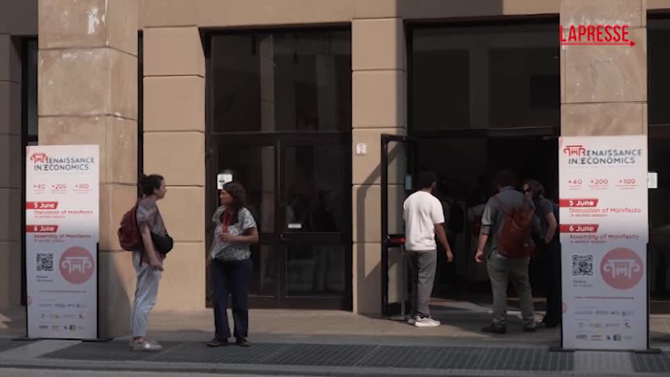 Firenze, conclusa la seconda edizione di “Renaissance in Economics – Manifesto for the New Economy” Firenze, conclusa la seconda edizione di “Renaissance in Economics – Manifesto for the New Economy”