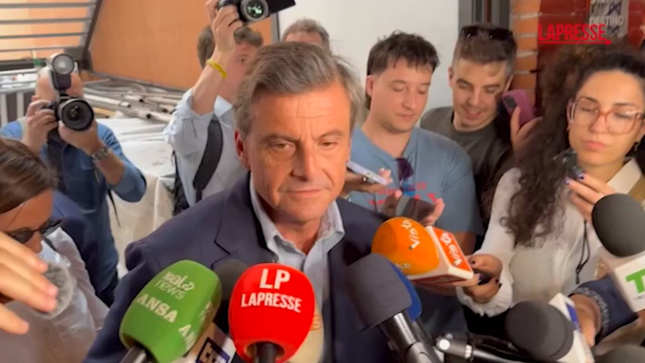 gaza calenda le due piazze schlein avrebbe aperto al dialogo m5s e avs avvilenti