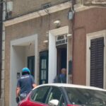 Jesi, 89enne si barrica in agenzia immobiliare e ferisce carabiniere
