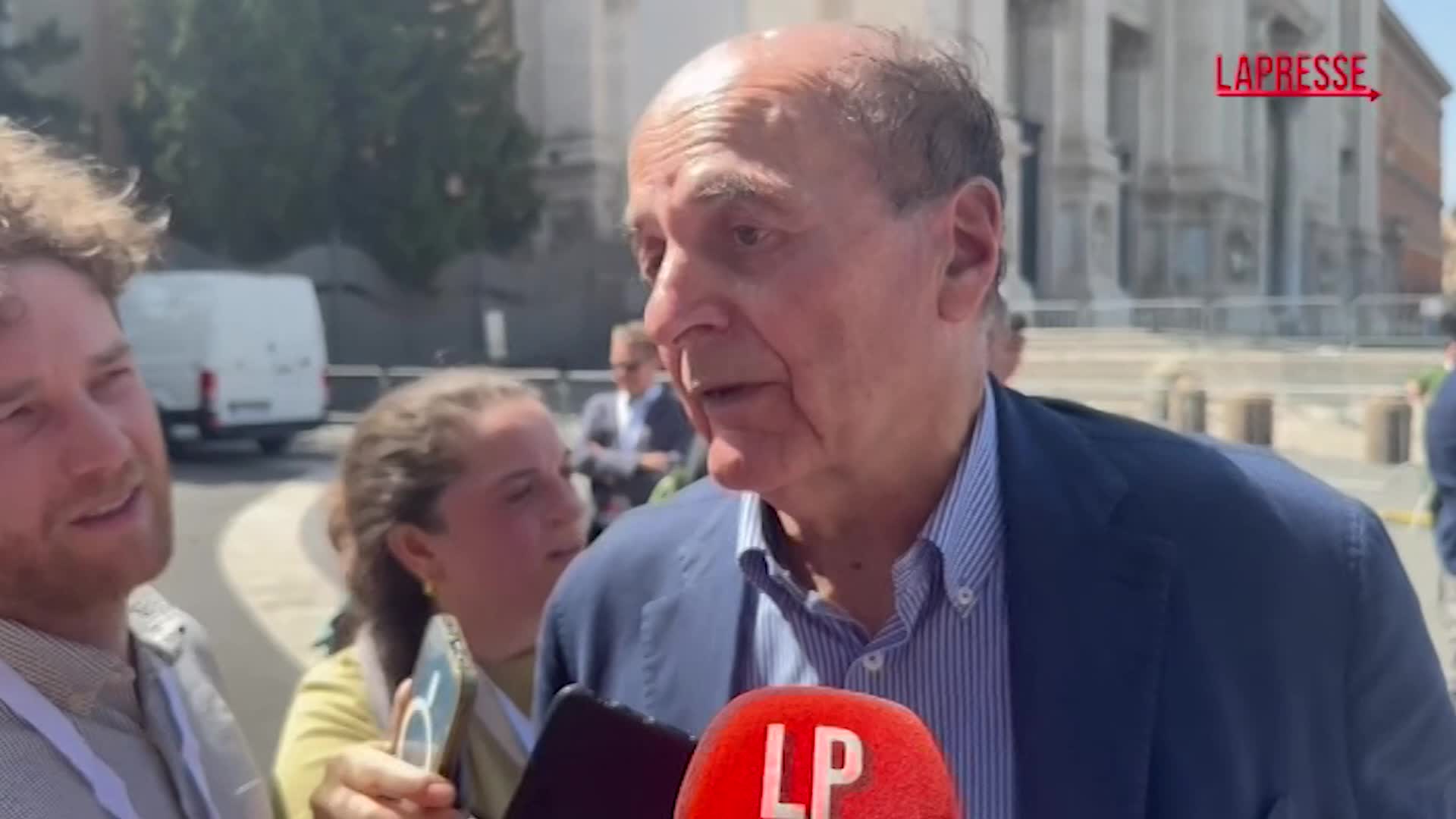Manifestazione per Gaza, Bersani: “Il popolo del centrosinistra è qui”