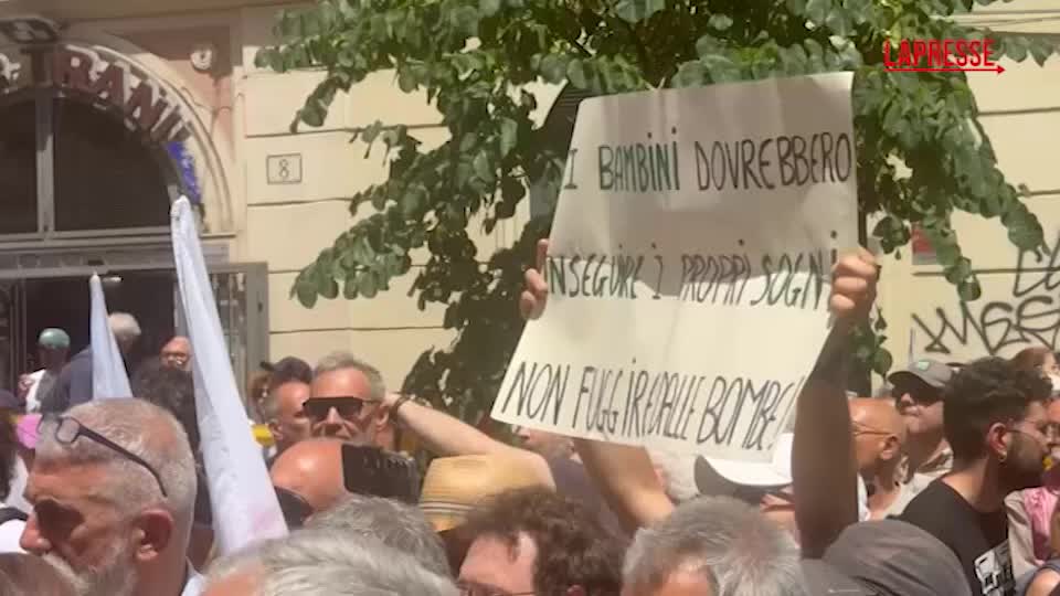 roma schlein al corteo per gaza questa è un altra italia che non tace come fa meloni basta al massacro dei palestinesi