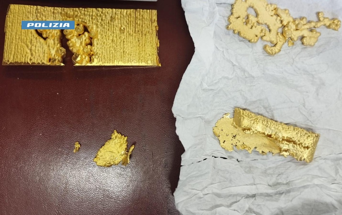 Milano, rubava oro nascondendolo nei dreadlocks: indagato 38enne