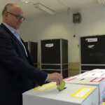 Referendum 8-9 giugno, Gualtieri al seggio a Roma: “Un diritto votare ma anche un dovere civico”