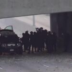 Los Angeles, scontri tra polizia e manifestanti: le immagini dei tumulti