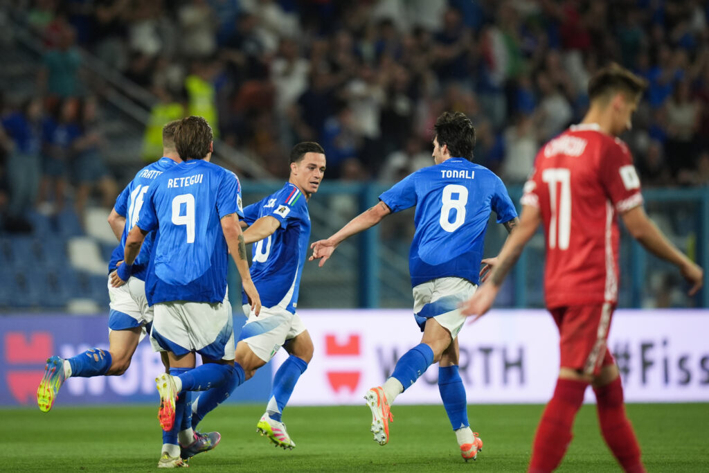 Italia Moldova 2 0: Raspadori e Cambiaso in gol, ma gli Azzurri non brillano Italia Moldova 2 0: Raspadori e Cambiaso in gol, ma gli Azzurri non brillano