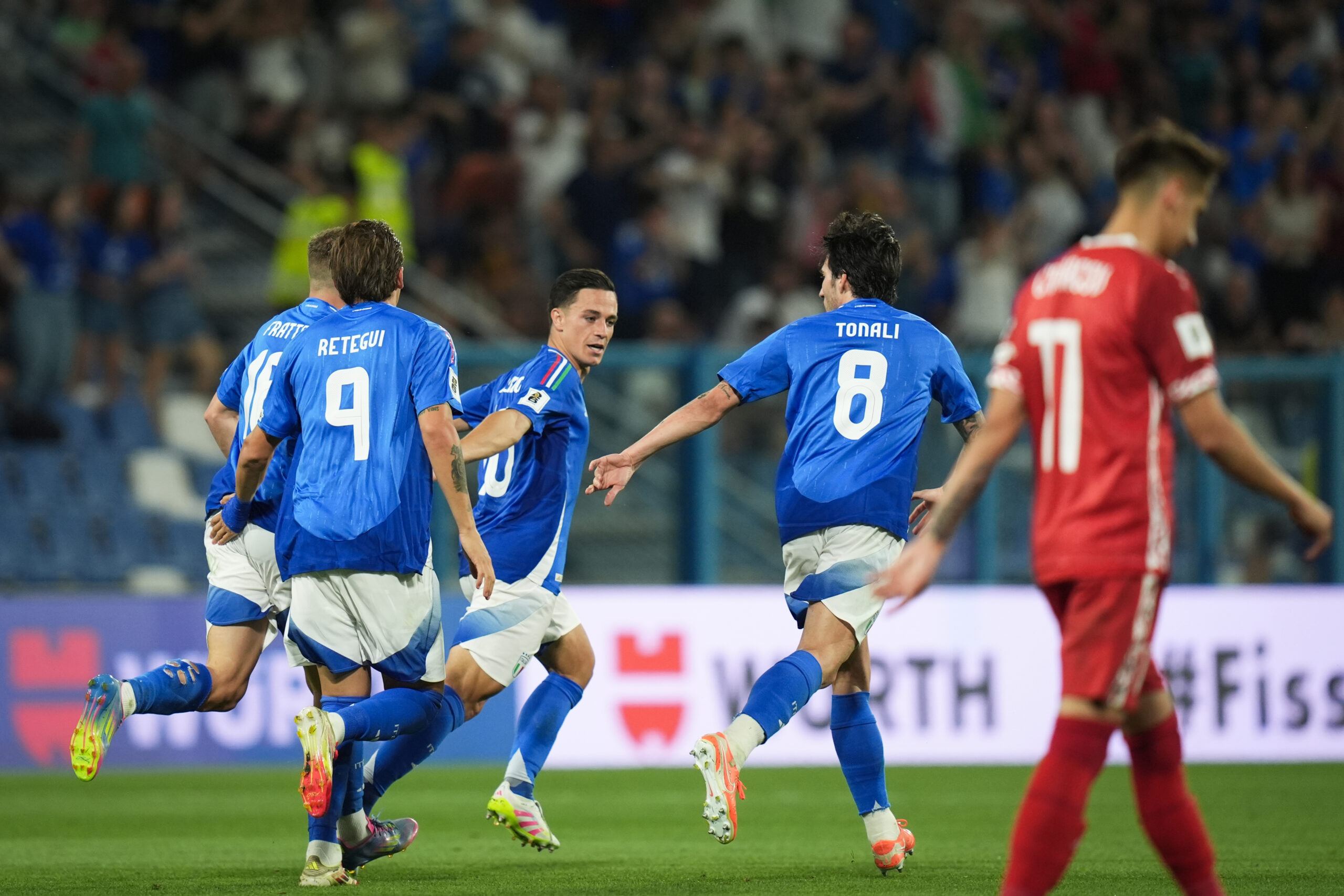 Italia-Moldova 2-0: Raspadori e Cambiaso in gol, ma gli Azzurri non brillano Italia-Moldova 2-0: Raspadori e Cambiaso in gol, ma gli Azzurri non brillano