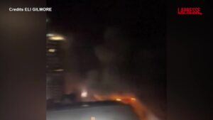 Nashville, fuoco ed esplosioni nella biblioteca: le immagini riprese da un residente