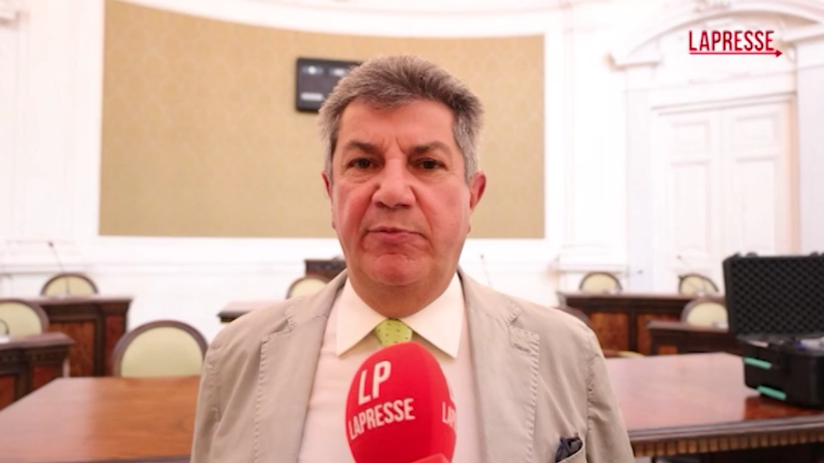 Castellammare, il sindaco risponde a Ruotolo: “Sempre pronto al confronto”