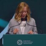 Standing ovation per Meloni agli Stati generali dei Commercialisti: “Mi imbarazzate”