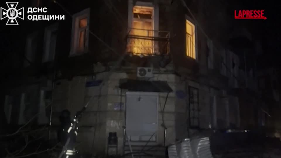 ucraina attacco russo su odessa con missili e droni i soccorsi