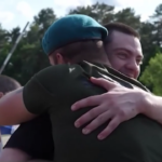 Ucraina, secondo gruppo di prigionieri di guerra torna a casa dopo lo scambio con la Russia