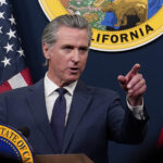Los Angeles, il governatore Newsom fa causa a Trump: “È pericoloso”