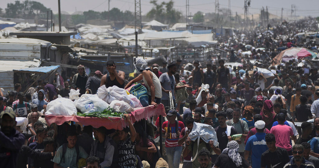 gaza al jazeera spari su centro aiuti 20 morti idf parla di fuoco verso sospetti