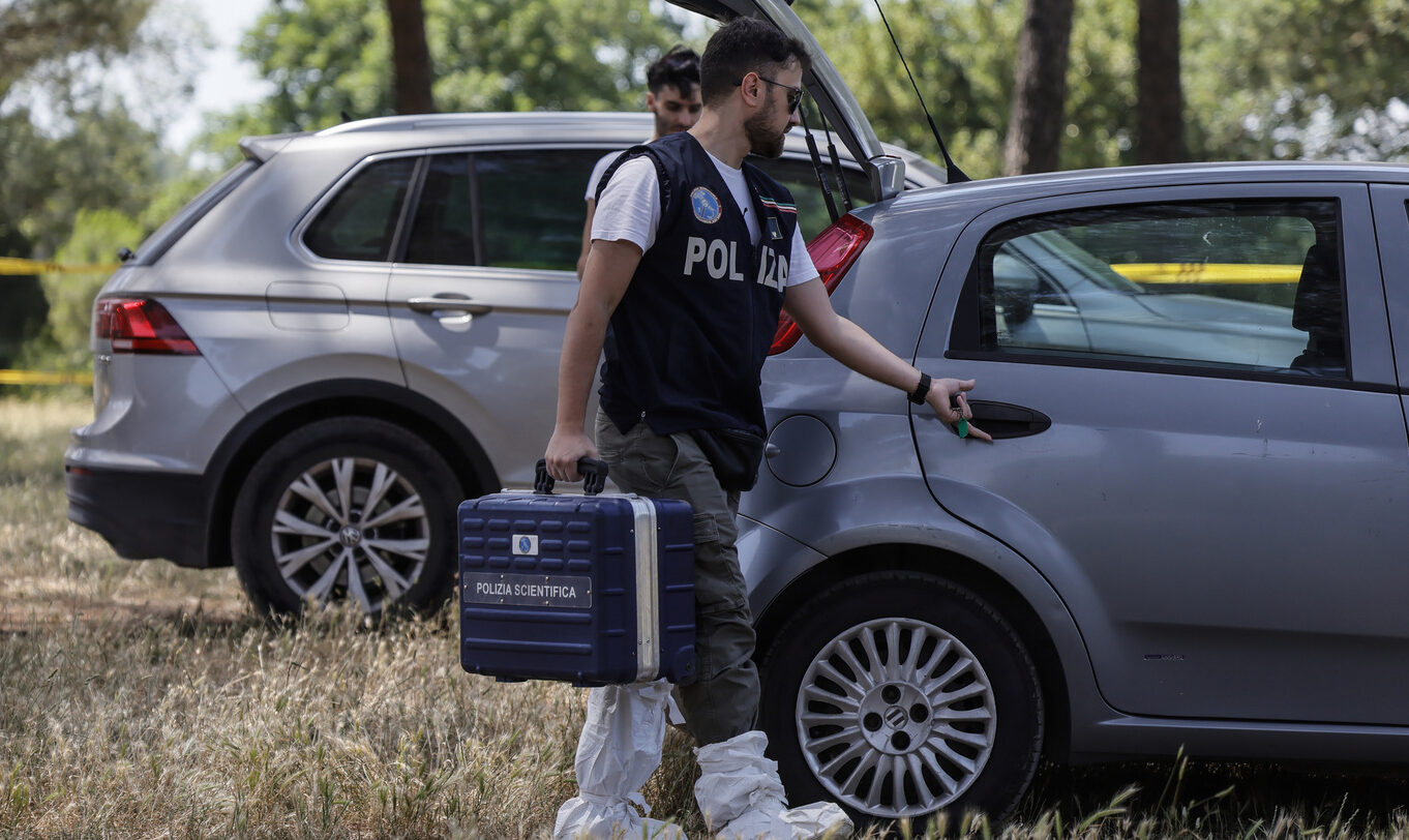 villa pamphili omicidi madre e figlia fermato in grecia il presunto killer