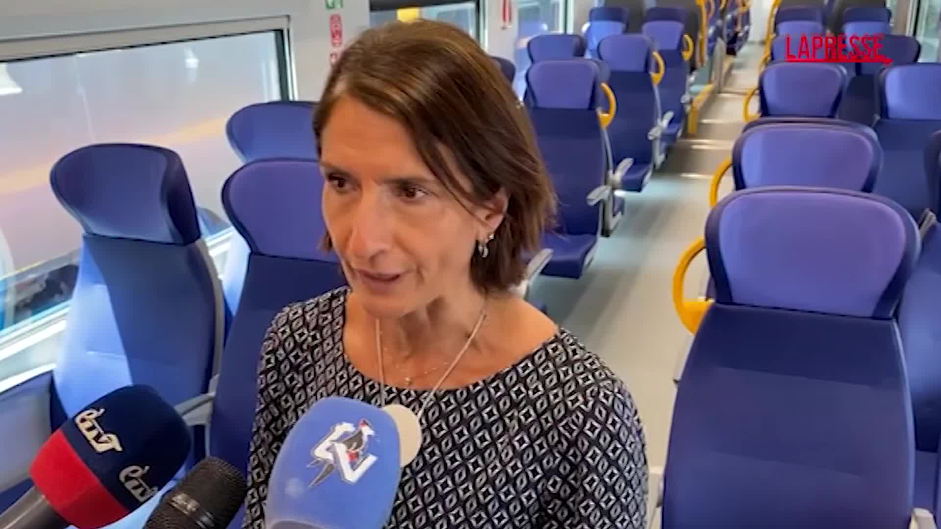 marche giaconia trenitalia nuovo treno elettrico sostenibile e pensato per pendolari studenti e famiglie