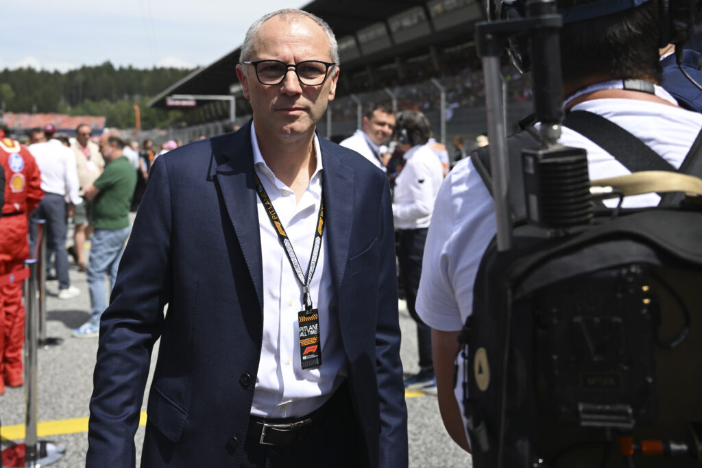 gp imola fuori dalla f1 nel 2026 la lettera con cui domenicali avvert236 il governo