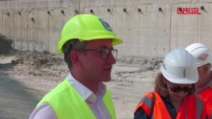Marche, Baldelli al cantiere del nuovo Salesi: “Un ospedale si può costruire in 5 anni”