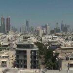 Israele, gli abitanti di Tel Aviv dopo l’attacco all’Iran: “Non abbiamo paura”