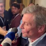 Banche, Calenda: “Governo ha salvaguardato piuttosto male risparmio italiano”