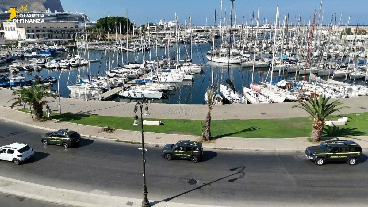 Palermo, corruzione per appalti sanità: 10 indagati