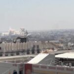 Khan Younis, nuovo attacco di Israele: famiglie palestinesi disperate lasciano l’area