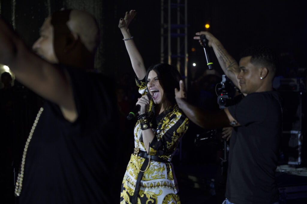 Mondiale per club 2025, Robbie Williams ha scritto nuovo inno Fifa: lo canterà con Laura Pausini Mondiale per club 2025, Robbie Williams ha scritto nuovo inno Fifa: lo canterà con Laura Pausini