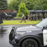 Minneapolis, vestito da poliziotto uccide la deputata Melissa Hortman e suo marito