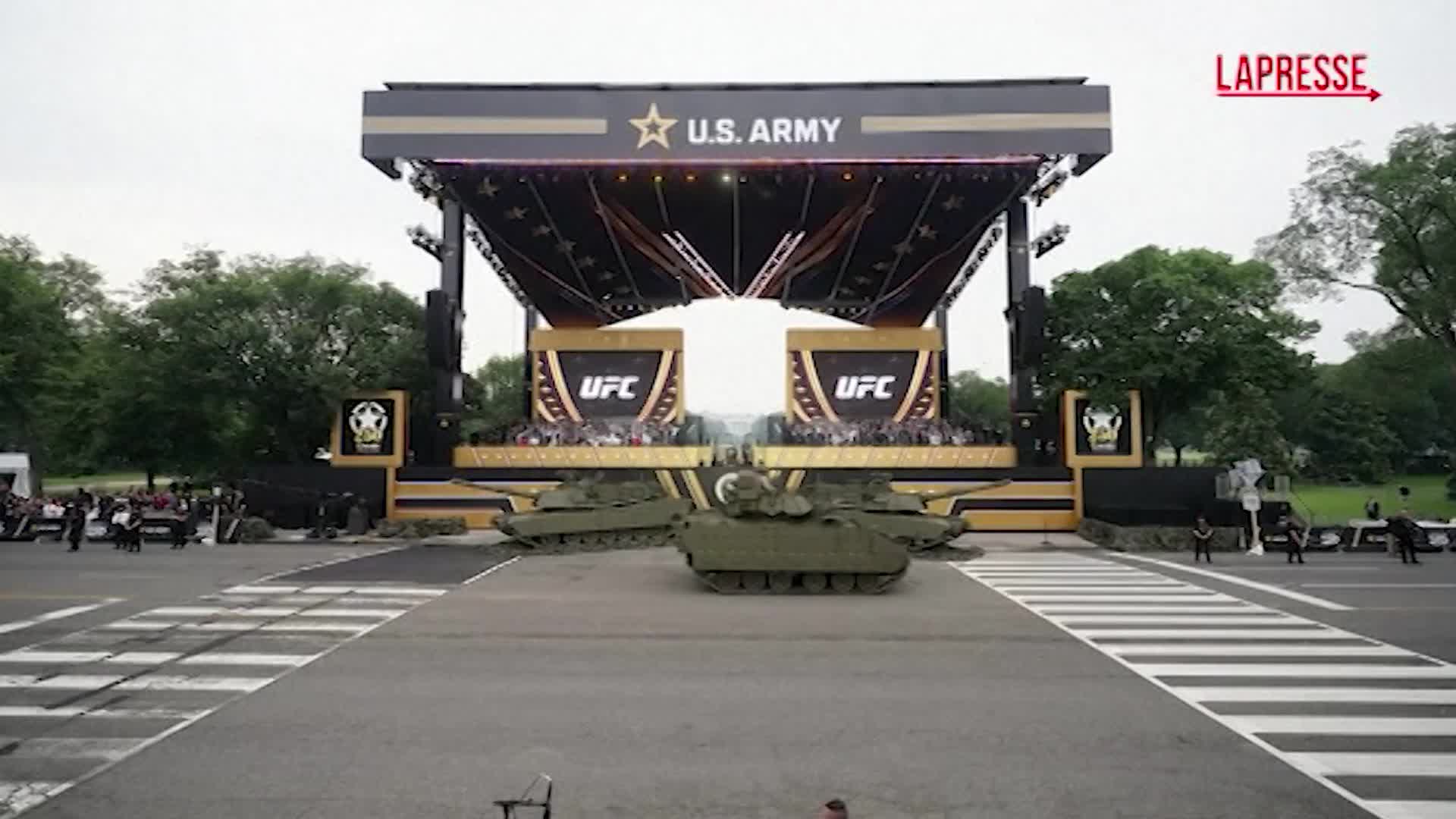 Washington, sfilano carri armati per il 250esimo compleanno dell’esercito Usa: Trump in prima fila Washington, sfilano carri armati per il 250esimo compleanno dell’esercito Usa: Trump in prima fila