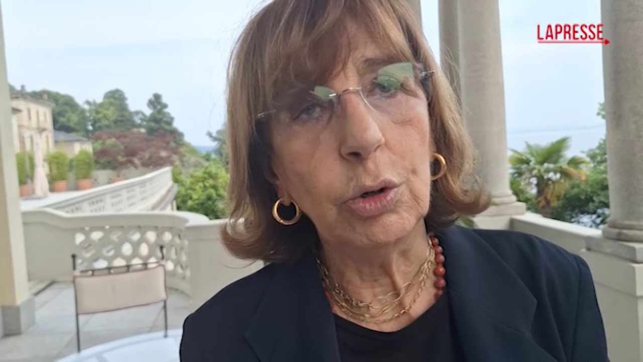 Premio Strega 2025, Elisabetta Rasy: “Napoli ha vissuto un inabissamento e poi un Rinascimento” Premio Strega 2025, Elisabetta Rasy: “Napoli ha vissuto un inabissamento e poi un Rinascimento”